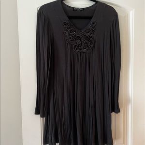 Artizan grey long sleeve shirt with bead details